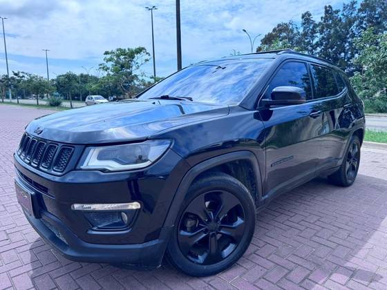 JEEP COMPASS 2.0 16V FLEX NIGHT EAGLE AUTOMÁTICO JEEP COMPASS 2.0 16V FLEX NIGHT EAGLE AUTOMÁTICO